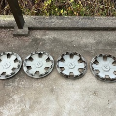 スズキ　ホイールキャップ4点セットの画像