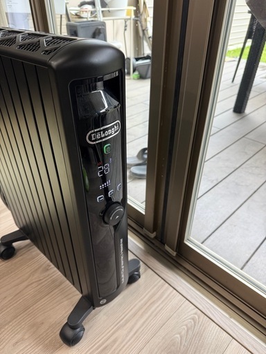 【ワンシーズンのみ使用】デロンギ マルチダイナミックヒーター MDHU15-PB