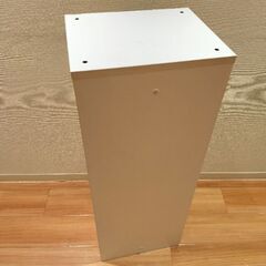 カラーボックス（白）　白い棚の画像