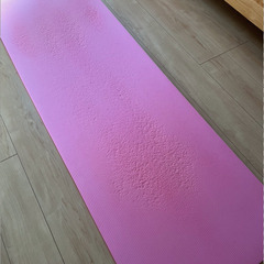 ヨガマットの画像