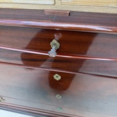 【鍵付き】 高級タンス 収納 押入れ　の画像