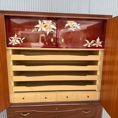 【鍵付き】 高級タンス 収納 押入れ　の画像