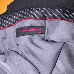 スラックスの画像