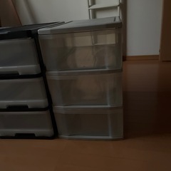 衣装ケース三段3個の画像