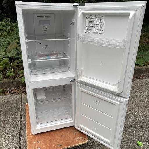 　 ?福岡市東区配送設置無料?【⭐️全額返金保証⭐️】 　NITORI ニトリ NTR-140WH 2ドア冷凍冷蔵庫 140L　霜取り
