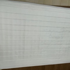 足つきマットレス　シングルベッド　の画像
