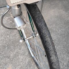 綺麗です。ステンレスハンドル クイックレバー式ライト26インチ自転車の画像