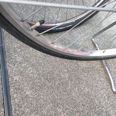 綺麗です。ステンレスハンドル クイックレバー式ライト26インチ自転車の画像