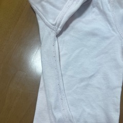 お話し中ユニクロ80サイズインナーの画像