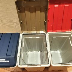 ゴミ箱3個セット　あげますの画像