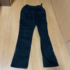 マタニティ用ズボン2枚、スカート1枚の画像