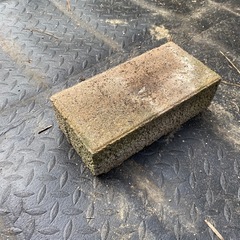 床敷きアンティークレンガの画像