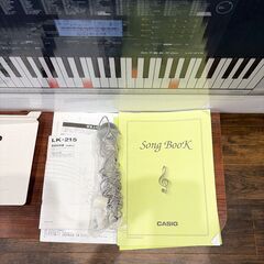 CASIO カシオ LK−215 光ナビゲーションキーボード 61鍵の画像