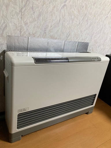 半額に値下げ！引取限定ガスファンヒータープロパンガス美品完動品