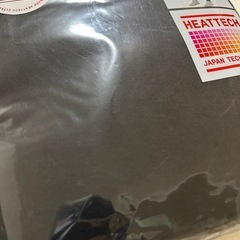 UNIQLO ユニクロ ■商品名 ヒートテックエクストラウォームタイツ極暖 ■種類 メンズタイツ アンダーウエア ■カラー ブラック　黒色系 ■柄デザイン 無地 ■サイズ寸法 Lメンズ（men’s）男性用、紳士の画像