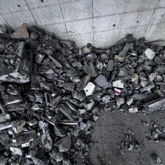 パーキングや穴埋め用コンクリートクズあげますの画像