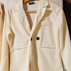 セットアップパンツスーツの画像