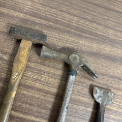 大工道具まとめ　金槌・釘抜き・鑿の画像