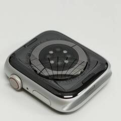 Apple Watch Nike Series 6/GPS+セルラー/44mm/A2376/シルバー〈N09W3ZP/A〉の画像