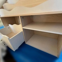 【受け渡し予定者決定】📚絵本ラック付き✨ナチュラルカラーのおもちゃ収納棚の画像