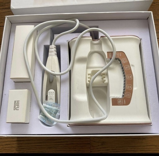 HIFU ULTRASOUND ハイフ 美顔器