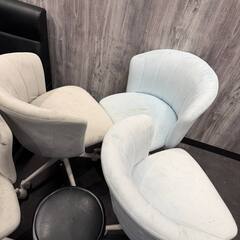 【無料】椅子と机と傘あげます！の画像