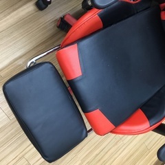 ゲーミングチェア レッド×ブラック をご紹介します‼︎ トレジャーファクトリーつくば店の画像