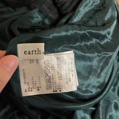 earth グリーン　チェック柄　フレアスカートの画像