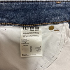 ユニクロ　UNIQLO UJ デニム　ジーパン　ブルー　青　ストレート？の画像