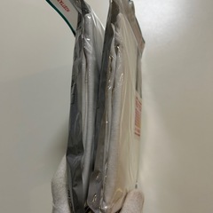 未使用UNIQLO ユニクロ  ■商品名 ヒートテッククルーネックTシャツ（半袖）2枚セット  ■種類 半袖Tシャツ  ■カラー ホワイト　白色系  ■柄デザイン 無地  ■サイズ寸法 XL  ■対象 メンズ（men’s）男性用、紳士 ユニセックスの画像