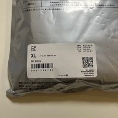 未使用UNIQLO ユニクロ  ■商品名 ヒートテッククルーネックTシャツ（半袖）2枚セット  ■種類 半袖Tシャツ  ■カラー ホワイト　白色系  ■柄デザイン 無地  ■サイズ寸法 XL  ■対象 メンズ（men’s）男性用、紳士 ユニセックスの画像