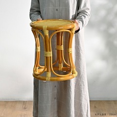 ラタン 
スツールの画像