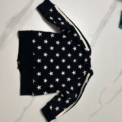 80👶🏻長袖の画像