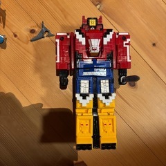 仮面ライダーのソフビ、ヒーローの変身ベルトの画像