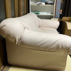 2人がけローソファーの画像