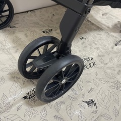 【美品】 ベビーカー　コンビ(combi) スゴカル air エッグショック MN グレージュの画像