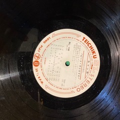 レコード　2枚セット　子供のうた　犬のお巡りさん　森のクマさん　クリスマスの画像