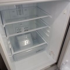 ★リユースのサカイ千葉中央店★ MITSUBISHI 冷蔵庫 146L 20年製 動作確認／クリーニング済み TC5323の画像