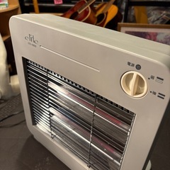 電気ストーブの画像