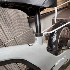 子供用自転車16インチ補助バー付きの画像