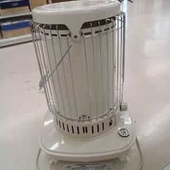 リユースのサカイ栃木店★ジモティ割あり★ CORONA 石油ストーブ SL-66D2 7.0L 23年製 動作確認／クリーニング済み TC11522の画像