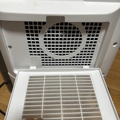 加湿セラミックファンヒーターの画像