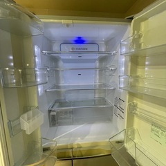 【引取者決定】
冷蔵庫パナソニック2011年製　 の画像
