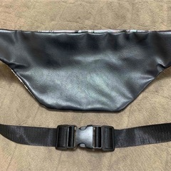 LHP ショルダーバッグ　ボディバッグ　バックの画像