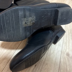 FOREVER21黒ブーツ　22〜22.5cmの画像