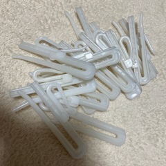 ユニベール　カーテン　の画像