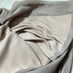 ユニベール　カーテン　の画像