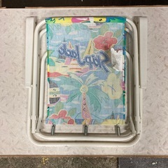 折りたたみチェアの画像