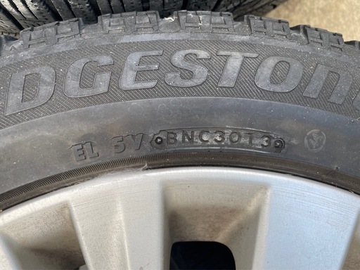 235/50R18  アルファード20後期　スタッドレスホイール付き4本セット