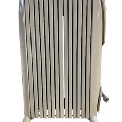 オイルヒーター 電気式 ホワイト　DeLonghi D071249EF ドラゴンの画像